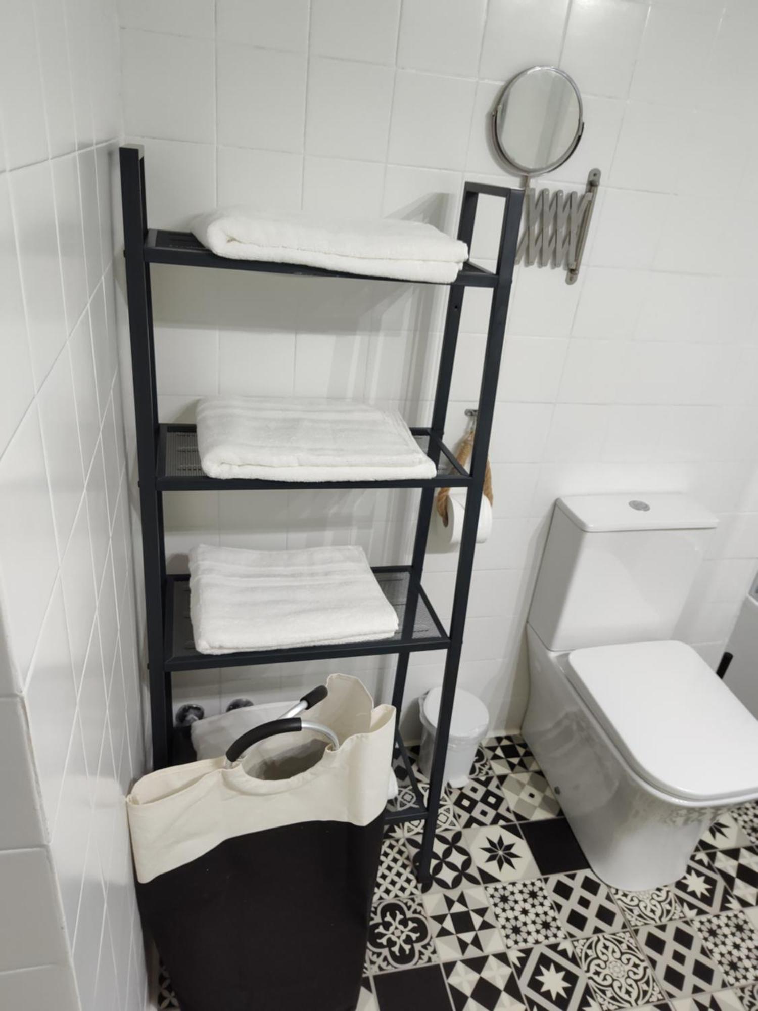 Apartamento Entero Con Desayuno Incluido Y Parking Gratuito, A 3 Km De Playa Con Aire Acondicionado Muskiz Esterno foto