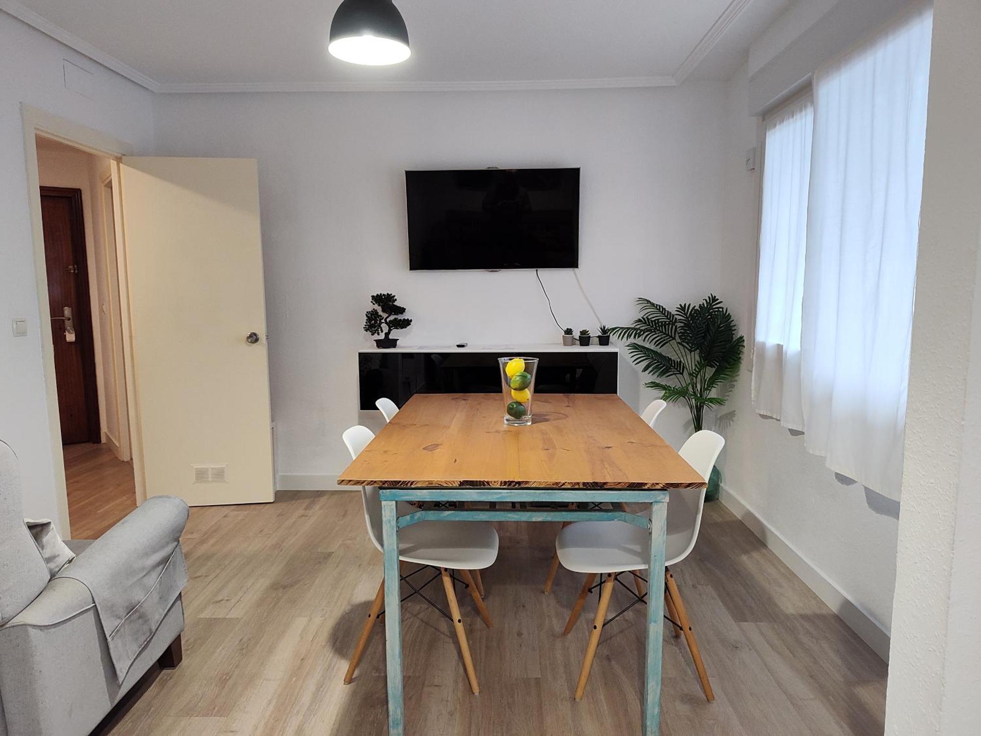 Apartamento Entero Con Desayuno Incluido Y Parking Gratuito, A 3 Km De Playa Con Aire Acondicionado Muskiz Esterno foto